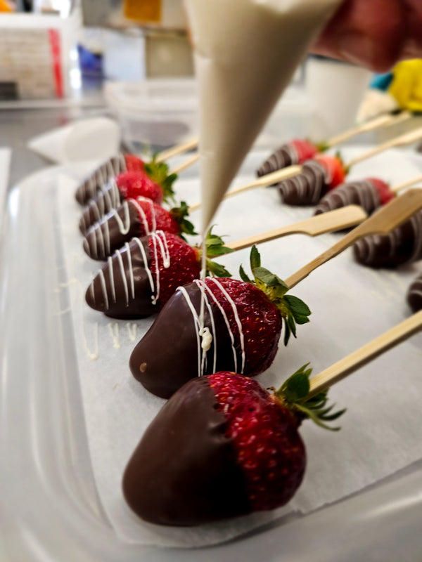 Choc Dipped Strawberries (GF, EF)