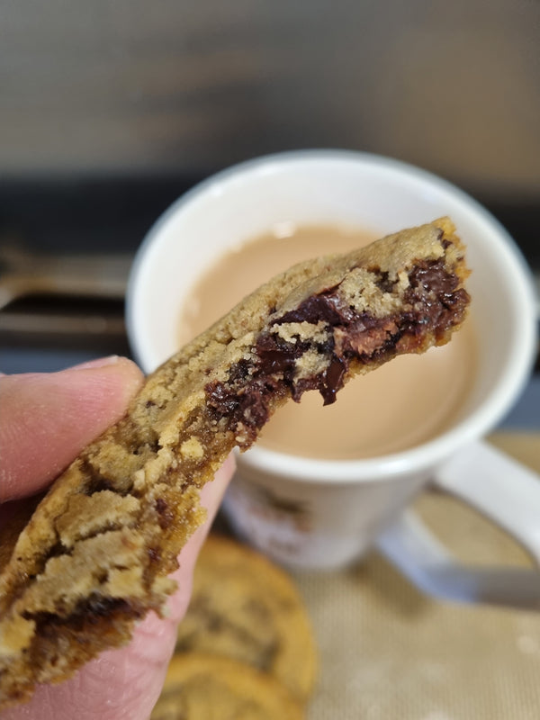 BROWN BUTTER CHOCOLATE CHUNK COOKIES