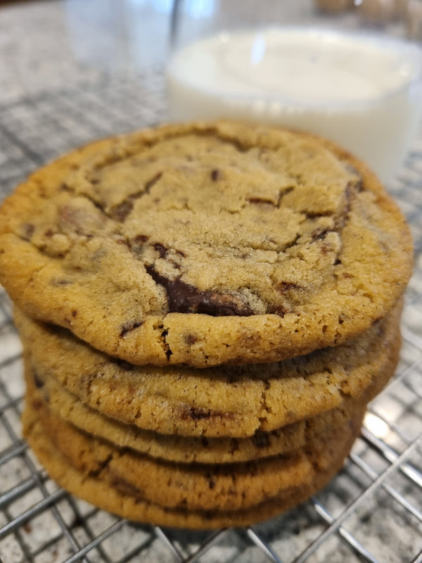 BROWN BUTTER CHOCOLATE CHUNK COOKIES
