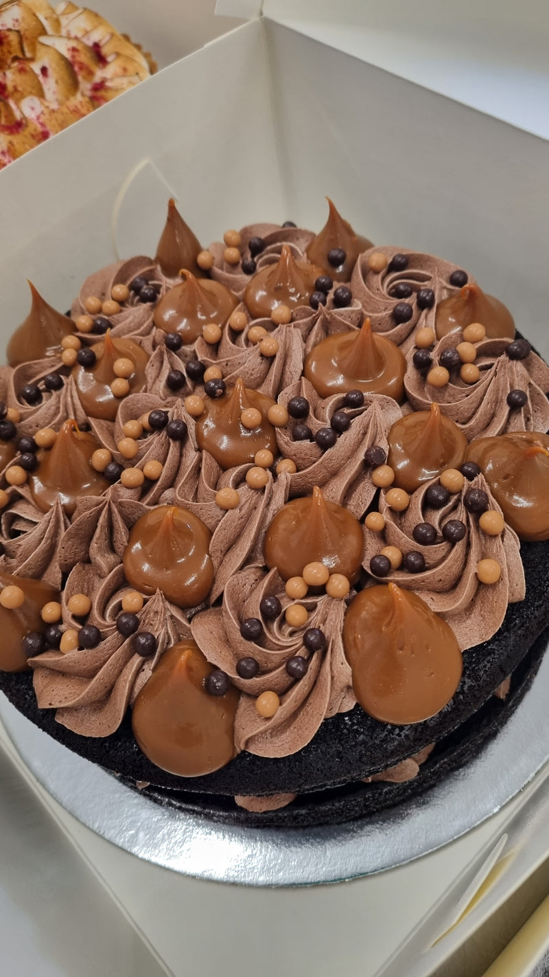 Chocolate & Dulce de Leche Caramel Cake